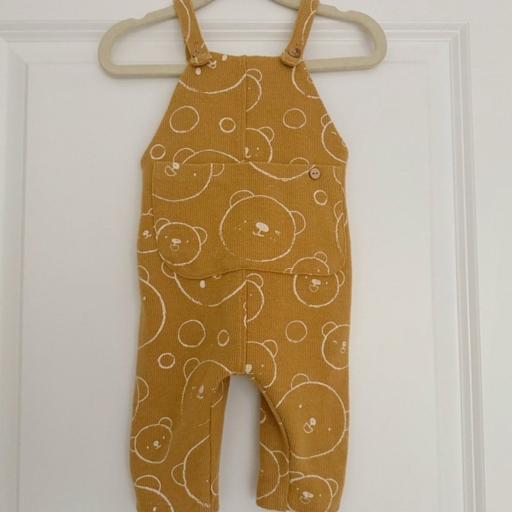 Zara baby yellow teddy bear design knit soft overalls size 3-6 months